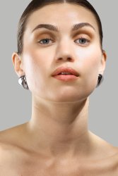 Boucles d’oreilles Bold Curve – Plaquées argent