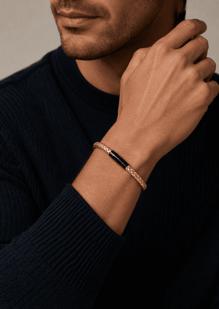 Bracelet en cuir Crimson Nexus