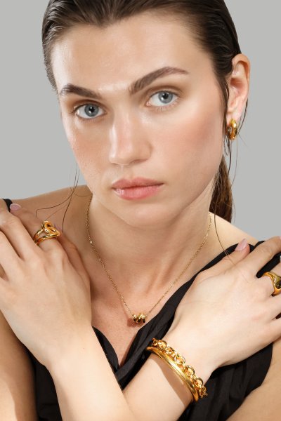 Collier W-Twist – 18k Plaqué or