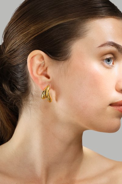Boucles d’oreilles Flow Curve – 18k Plaquées or