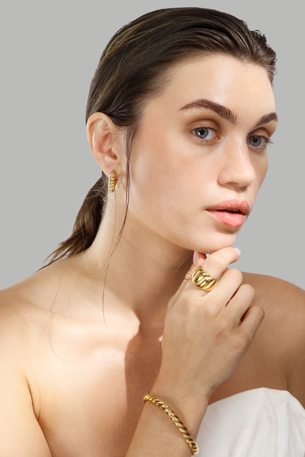 Boucles d’oreilles Twisted Heart – 18k Plaquées or