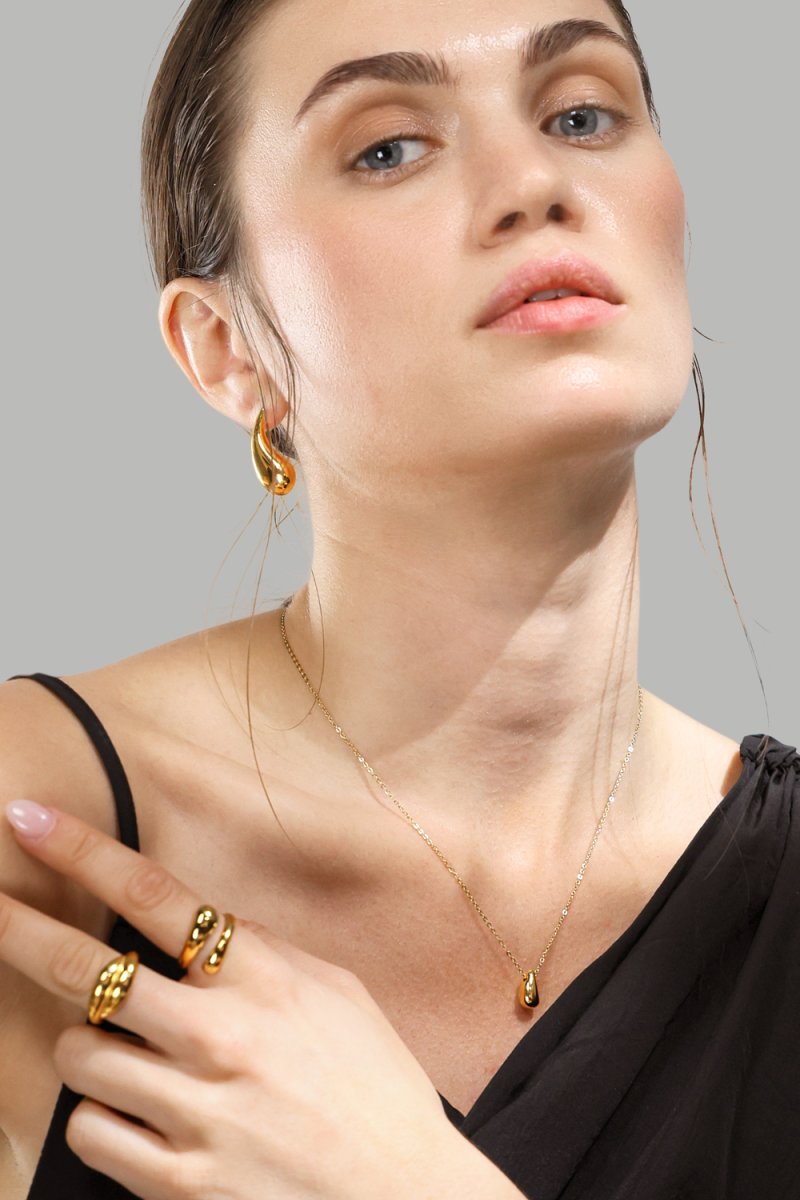 Boucles d’oreilles Skulpturala Droppar – 18k Plaquées or