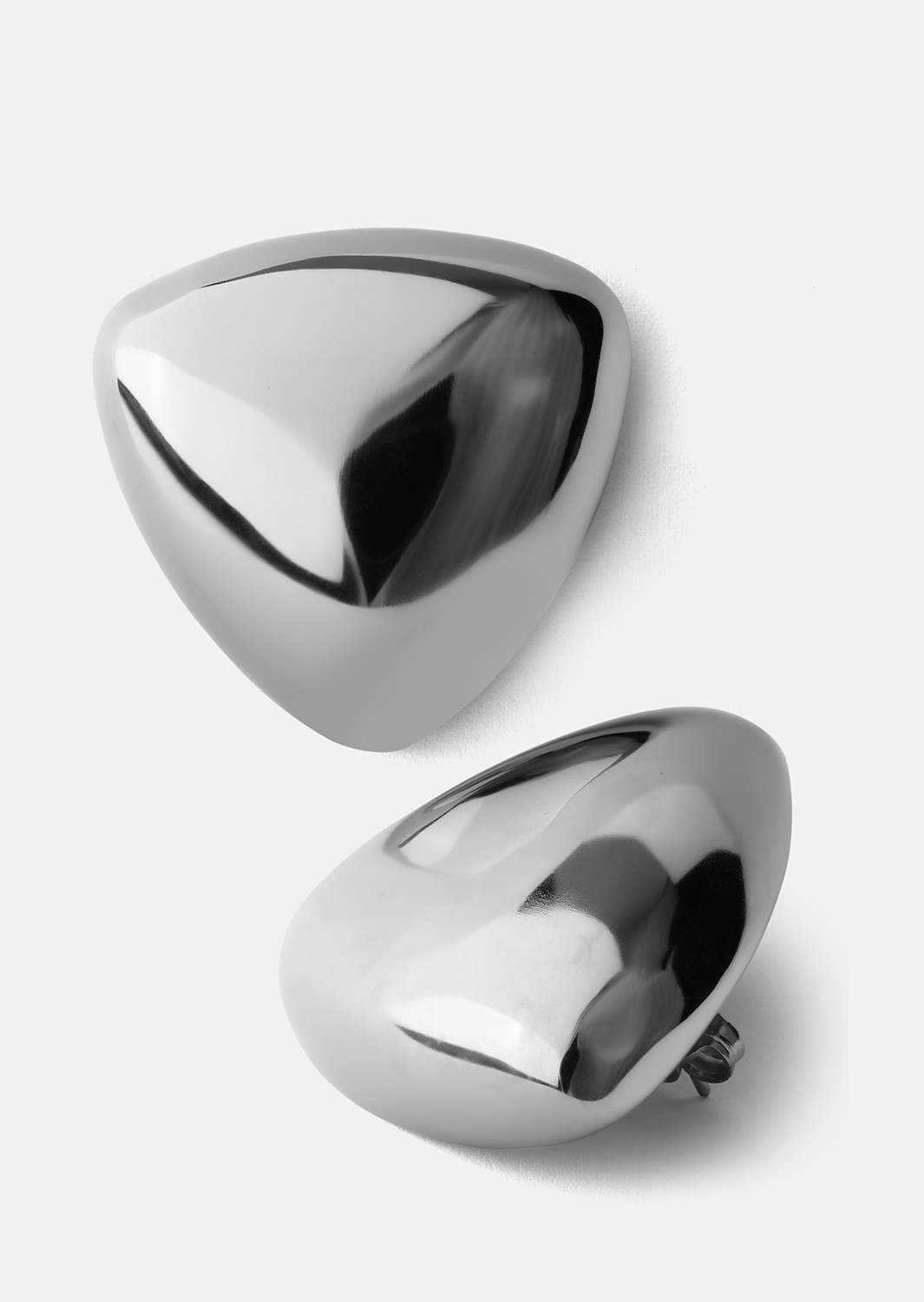 Boucles d’oreilles Bold Curve – Plaquées argent
