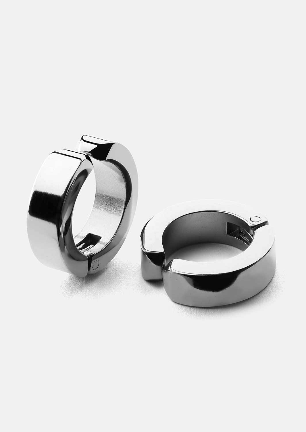 Boucle d’oreille Petite Hoop - Plaquée argent