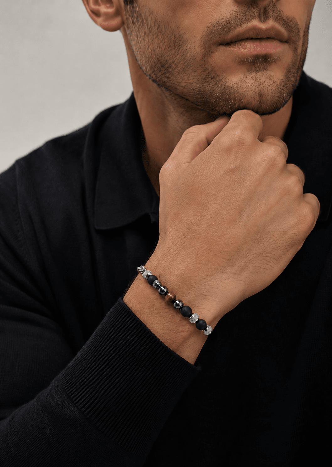 Bracelet perlé Levon Flint